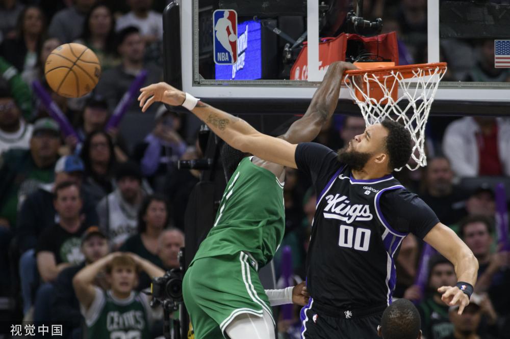 观众和球员 观众和球员