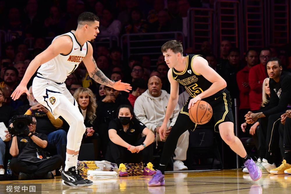 的引入对足 的引入对足