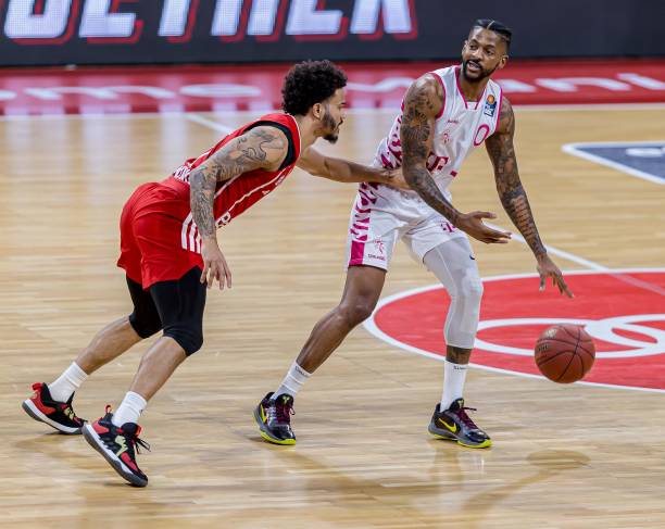 上少不了坎 上少不了坎