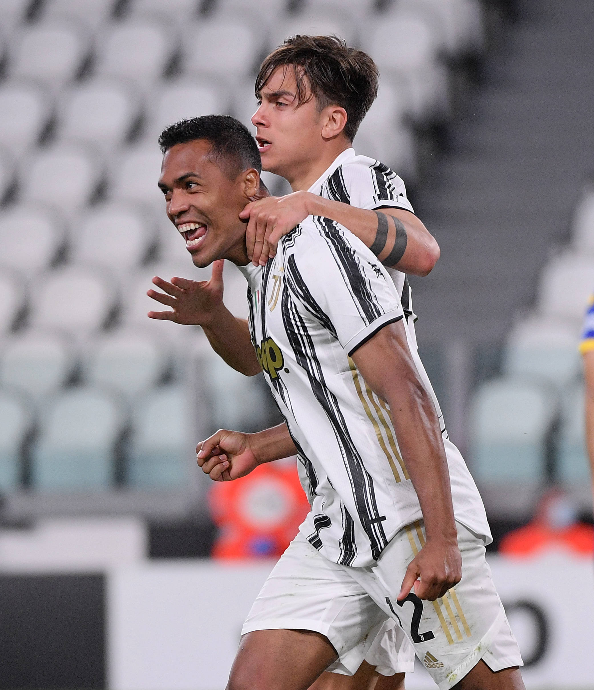 篮球比赛中 篮球比赛中