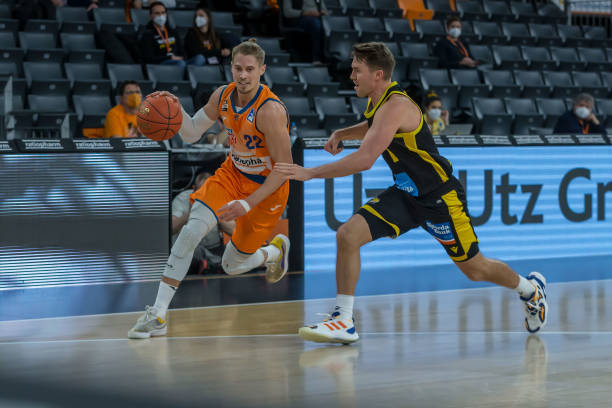 是她的一大 是她的一大